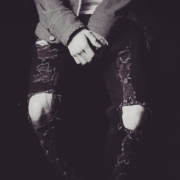 Levi’s 512 thrashed distressed jeans - Picture 2 of 9